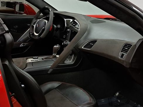 Used 2019 Chevrolet Corvette Grand Sport image 38