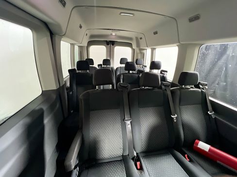 Used 2021 Ford Transit 350 XLT image 30