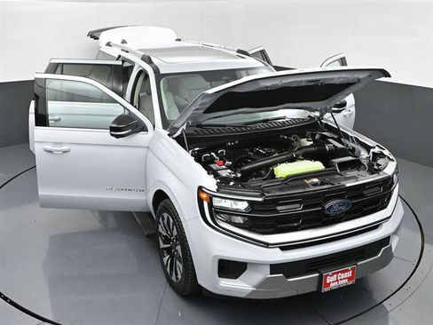 Used 2026 Ford Expedition Max Platinum w/ Driver's Package AWD/4WD image 48