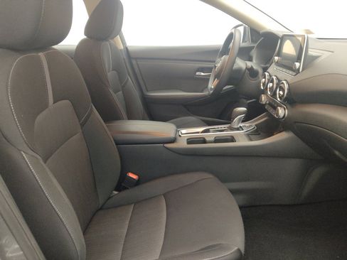 Used 2025 Nissan Sentra SV FWD image 21