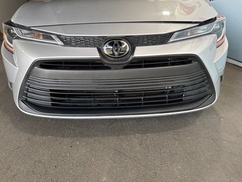 Used 2024 Toyota Corolla LE FWD image 12