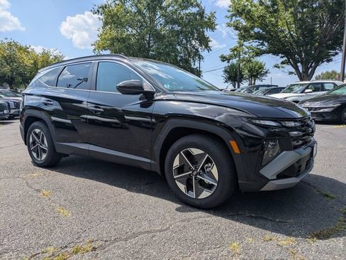 Certified 2026 Hyundai Tucson SEL FWD image 2