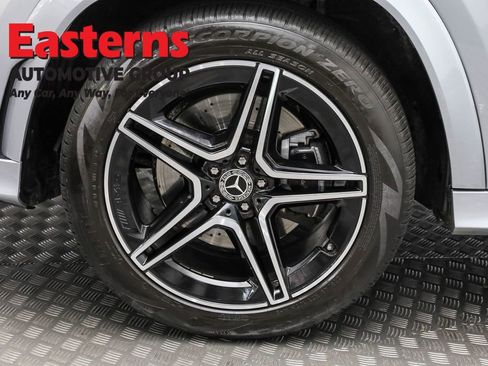 Used 2023 Mercedes-Benz GLS 450 4MATIC w/ AMG Line Exterior image 37