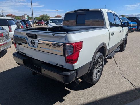 Used 2018 Nissan Titan Platinum Reserve w/ Platinum Utility Package AWD/4WD image 5