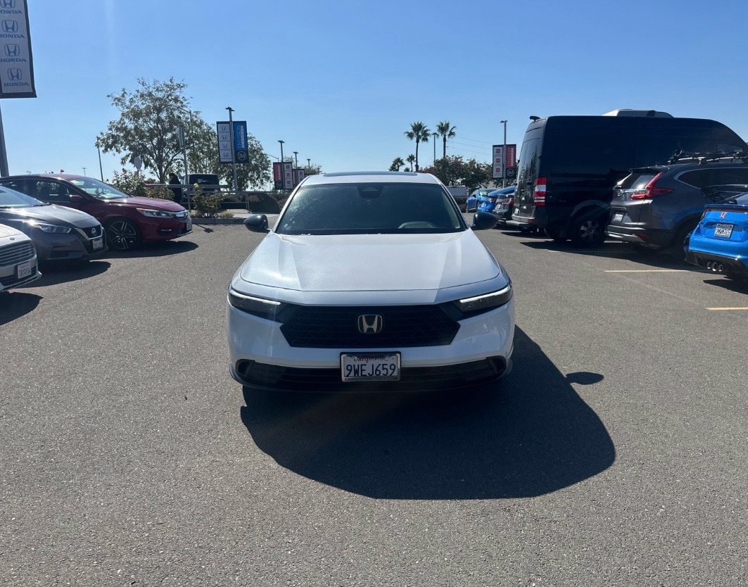 Certified 2025 Honda Accord Sport image 1