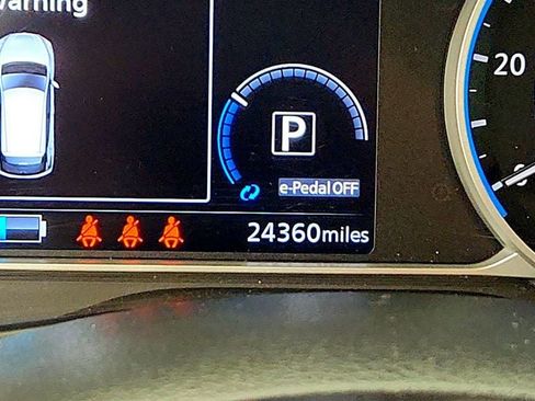 Used 2023 Nissan Leaf SV Plus FWD image 15