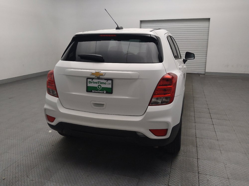 Used 2020 Chevrolet Trax LS w/ Tint and Cruise Package FWD image 7