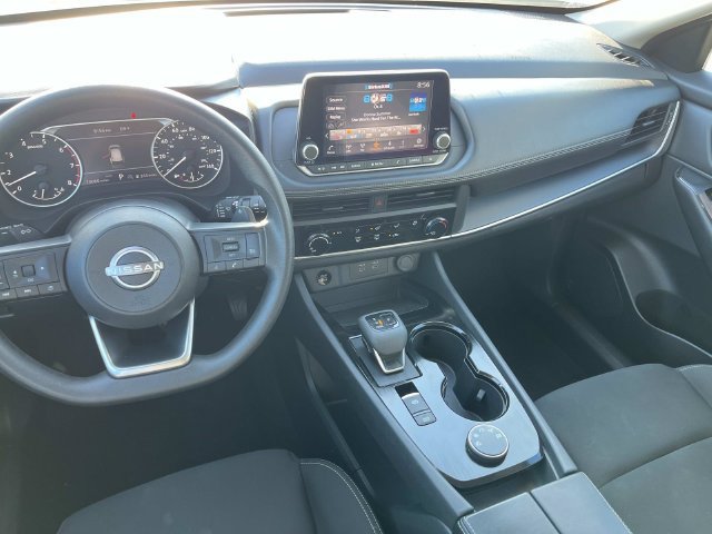 Used 2024 Nissan Rogue S AWD/4WD image 13