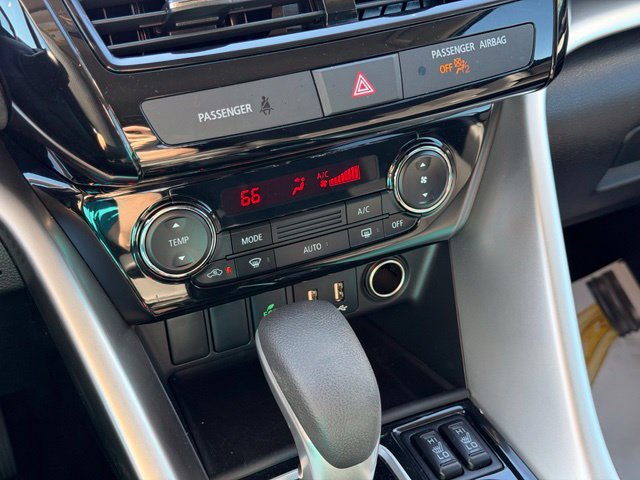 Used 2024 Mitsubishi Eclipse Cross LE AWD/4WD image 26