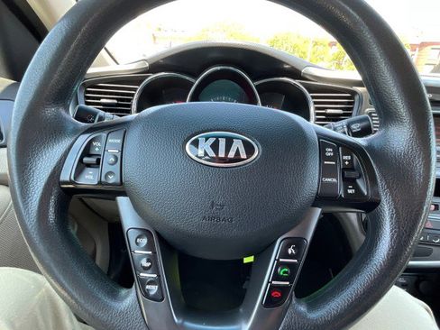 Used 2013 Kia Optima LX w/ Convenience Plus Pkg FWD image 9