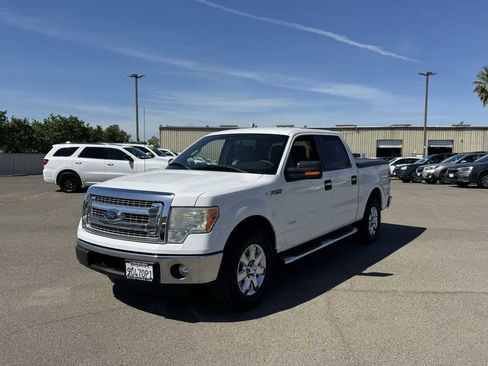 Used 2013 Ford F150 XLT w/ XLT Chrome Pkg image 5