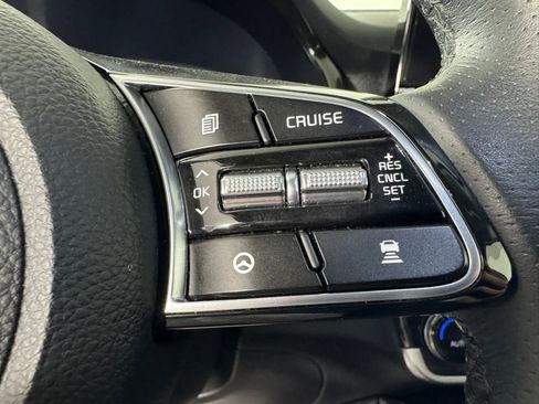 Used 2023 Kia Seltos SX w/ SX Sunroof Package image 16