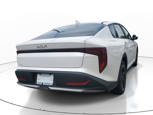 New 2025 Kia K4 EX image 5