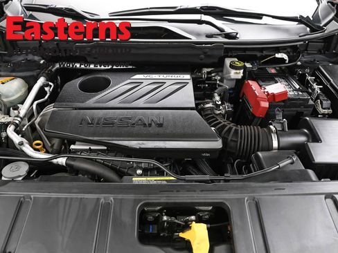 Used 2023 Nissan Rogue SV AWD/4WD image 7