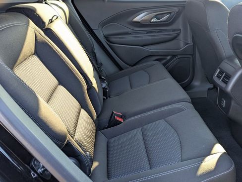 Used 2024 GMC Terrain SLE w/ Driver Convenience Package image 25