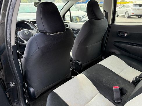 Used 2012 Toyota Yaris LE image 18