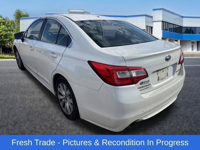 Used 2015 Subaru Legacy 2.5i Premium AWD/4WD image 3