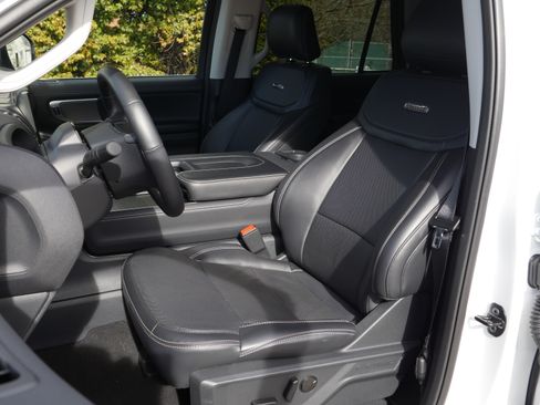 Certified 2025 Ford Expedition Max Platinum AWD/4WD image 39