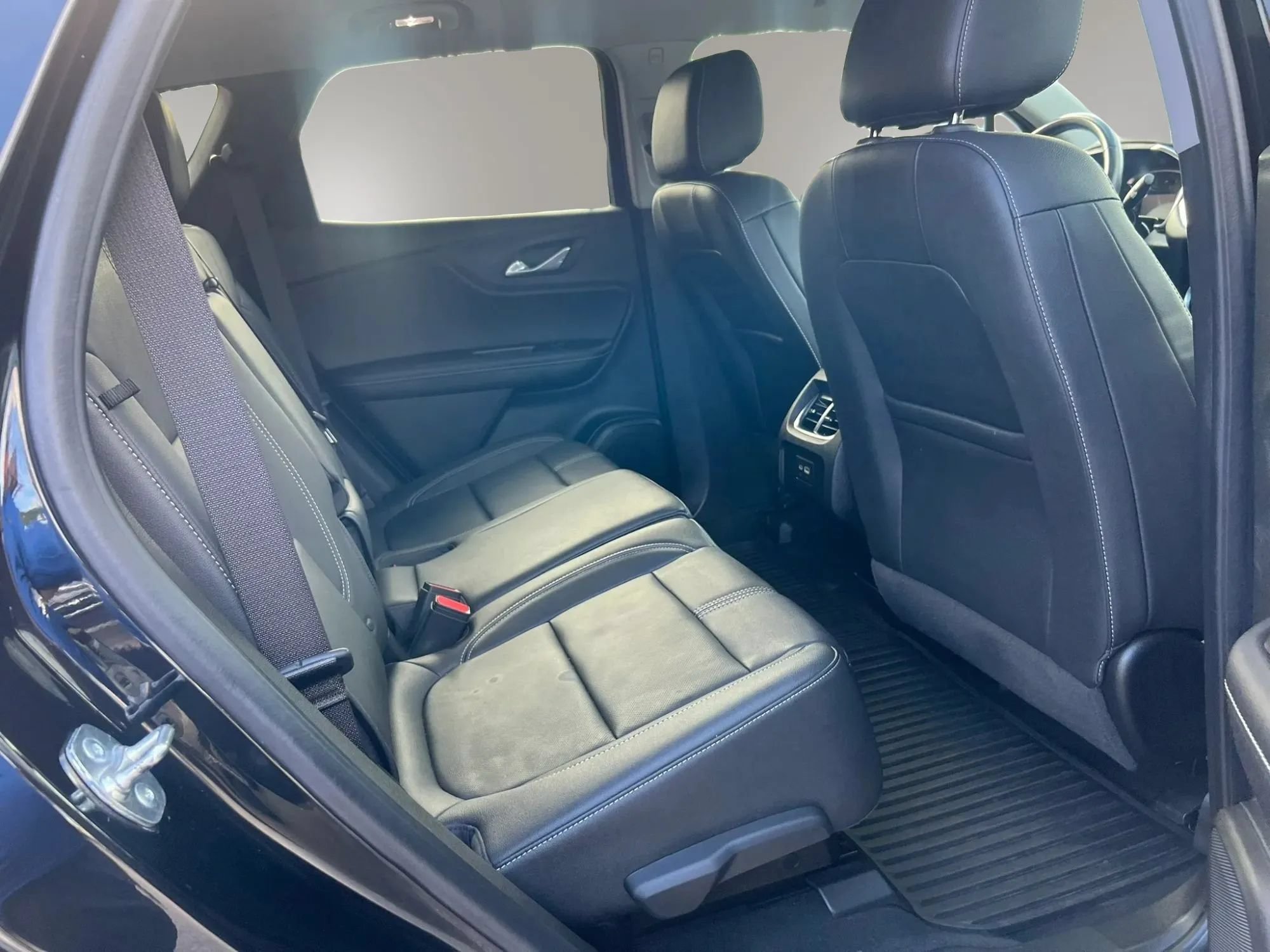 Used 2023 Chevrolet Blazer LT w/ LPO, Floor Liner Package AWD/4WD image 29