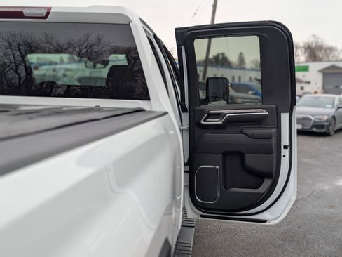 Used 2024 Chevrolet Silverado 2500 LTZ w/ Snow Plow Prep/Camper Package image 41