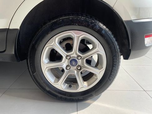 Used 2021 Ford EcoSport SE FWD image 18