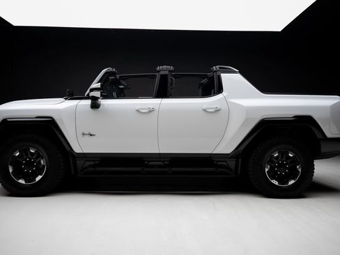 Used 2022 GMC Hummer EV Edition 1 w/ LPO, Illumination Package AWD/4WD image 20