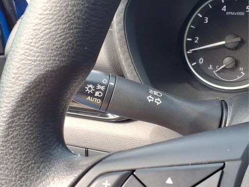 Used 2024 Nissan Sentra SV FWD image 19