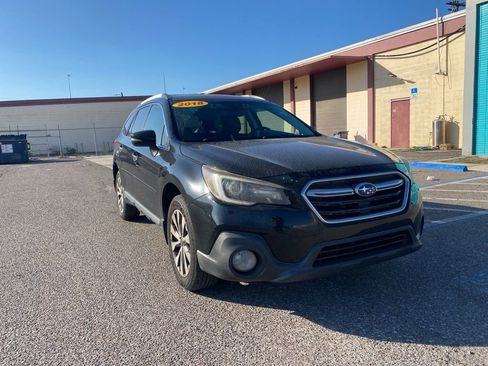 Used 2018 Subaru Outback 2.5i Touring image 1