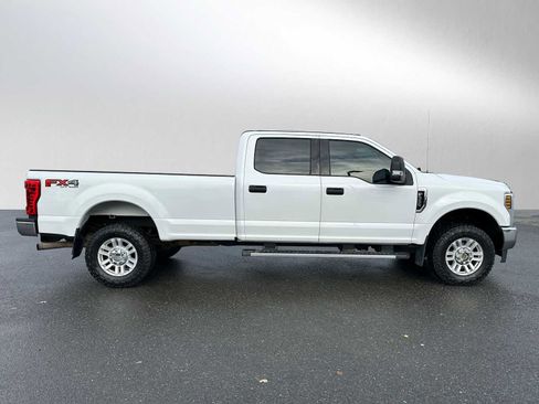 Used 2019 Ford F350 XLT w/ XLT Value Package image 2