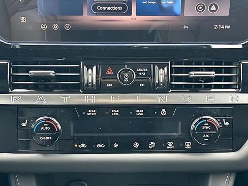 New 2026 Nissan Pathfinder SL AWD/4WD image 22