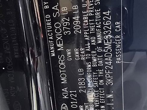 Used 2021 Kia Forte LXS image 29