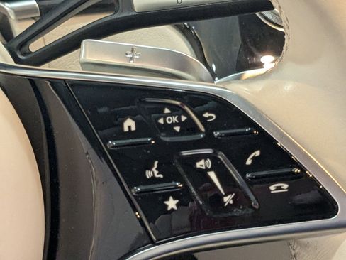 Used 2023 Mercedes-Benz S 500 4MATIC image 16