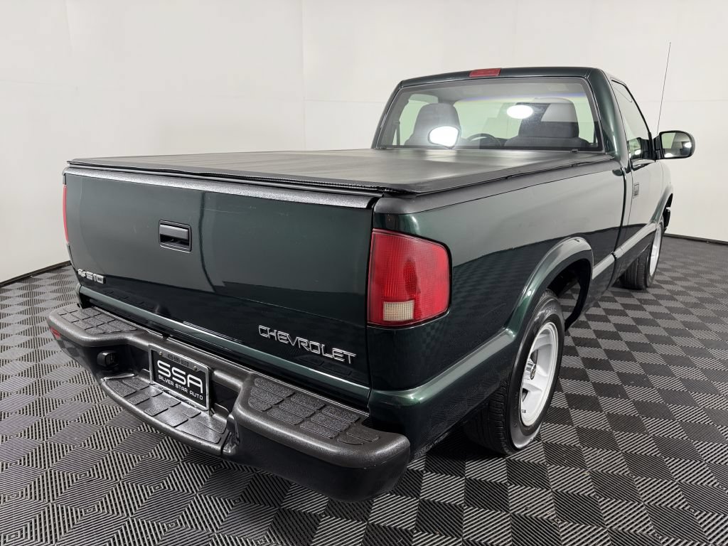 Used 2003 Chevrolet S10 Pickup 2WD Regular Cab image 7
