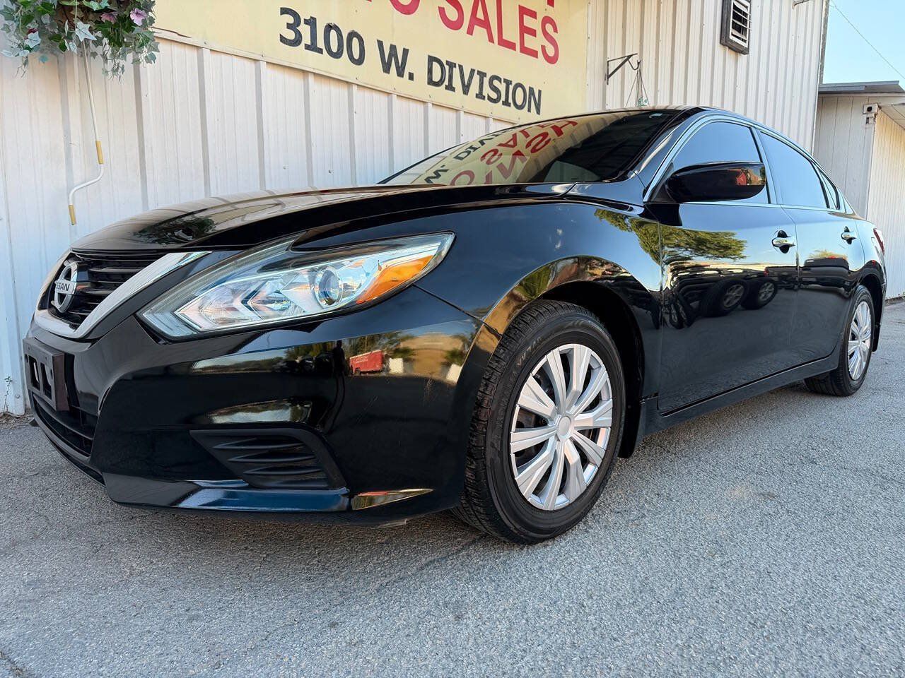 Used 2017 Nissan Altima 2.5 S w/ Power Driver Seat Package FWD image 7