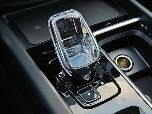 New 2026 Volvo XC60 B5 Plus w/ Protection Package Premier image 13