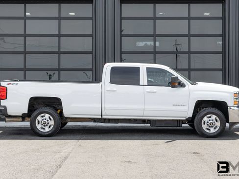Used 2015 Chevrolet Silverado 2500 LT w/ Z71 Package, Off-Road AWD/4WD image 9