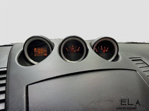 Used 2006 Nissan 350Z Coupe w/ (K96) Aerodynamics Pkg RWD image 22