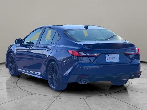 Certified 2025 Toyota Camry SE w/ Convenience Package image 4