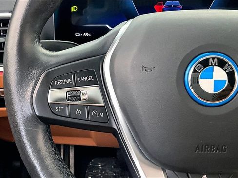 Used 2023 BMW i4 eDrive40 w/ Premium Package RWD image 24