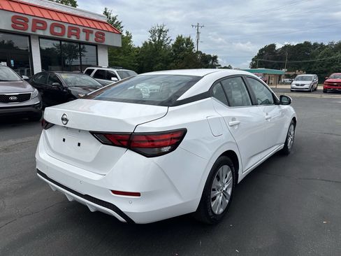 Used 2022 Nissan Sentra S FWD image 5