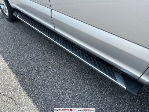 Used 2019 Ford F150 XLT w/ Equipment Group 302A Luxury image 11