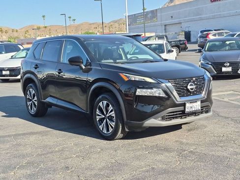 Used 2023 Nissan Rogue SV AWD/4WD image 6