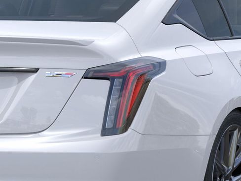 New 2026 Cadillac CT5 V AWD/4WD image 11