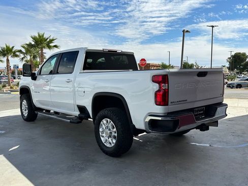 Used 2024 Chevrolet Silverado 2500 LT AWD/4WD image 5