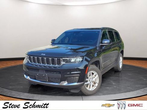 Used 2023 Jeep Grand Cherokee L Laredo w/ Luxury Tech Group I AWD/4WD image 1