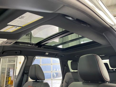 New 2026 Nissan Pathfinder Rock Creek image 13