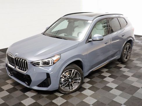 New 2026 BMW X1 xDrive28i w/ Technology Package image 2