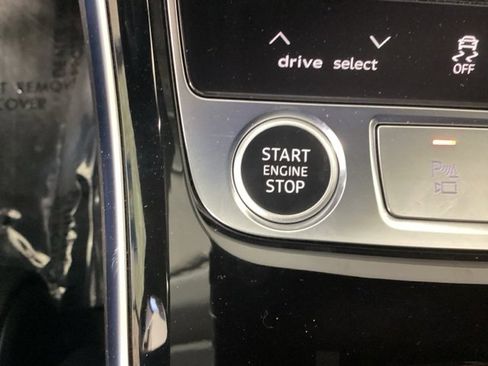 Certified 2023 Audi A8 L 3.0T image 27