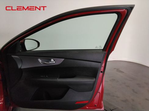 Used 2022 Kia Forte LXS image 34