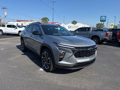 New 2025 Chevrolet Trax RS w/ Sunroof Package